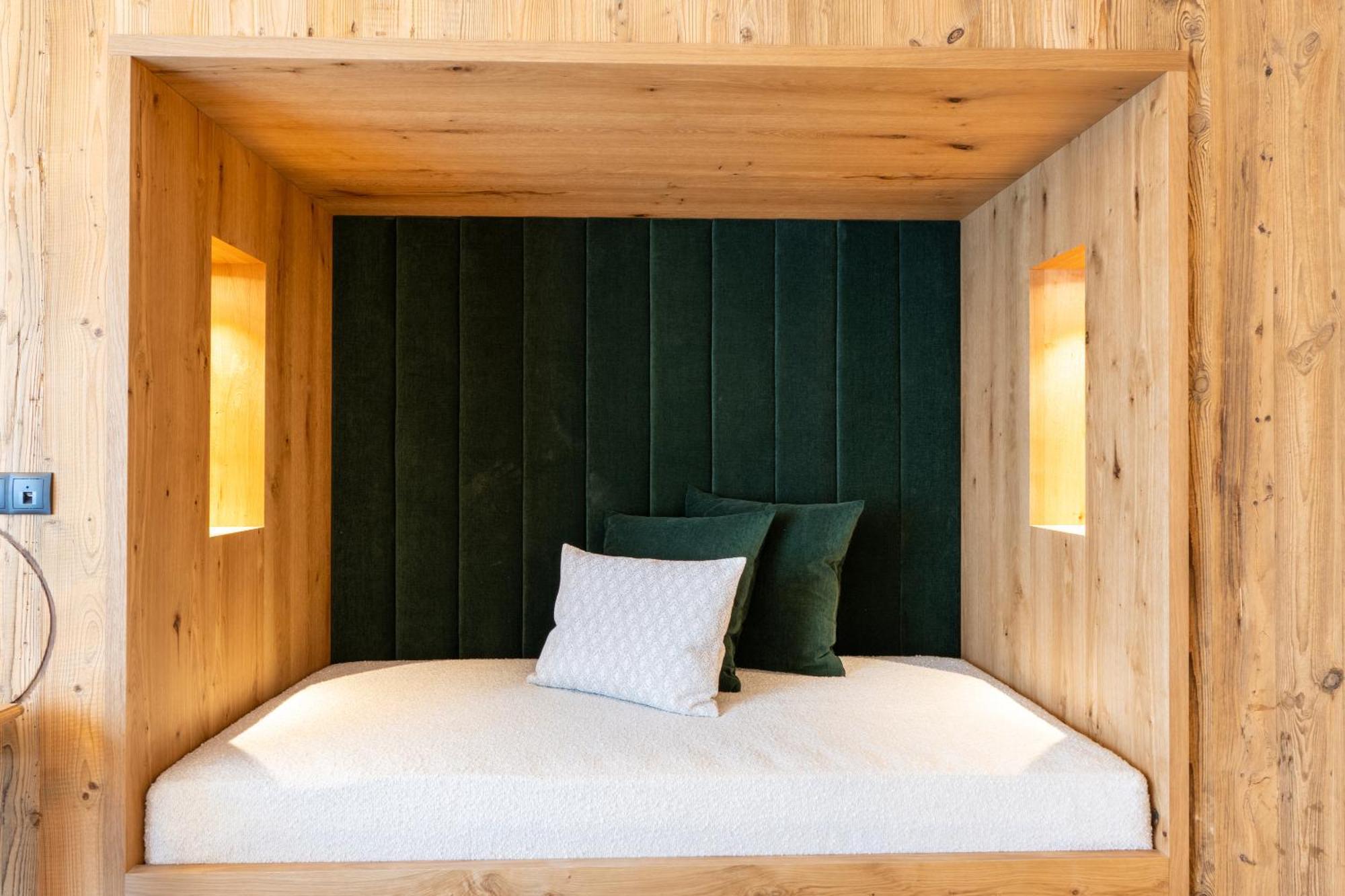 Mirabell Dolomites Hotel - Luxury Ayurveda & Spa Valdaora Esterno foto