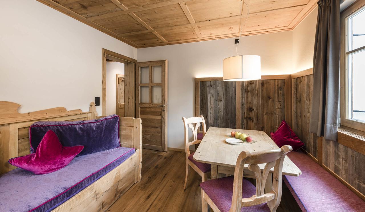Mirabell Dolomites Hotel - Luxury Ayurveda & Spa Valdaora Esterno foto